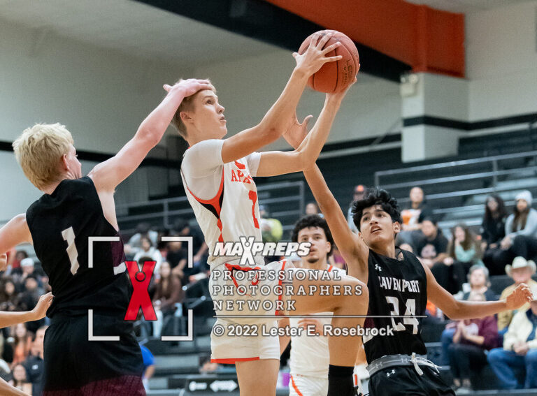 Texas high school basketball game